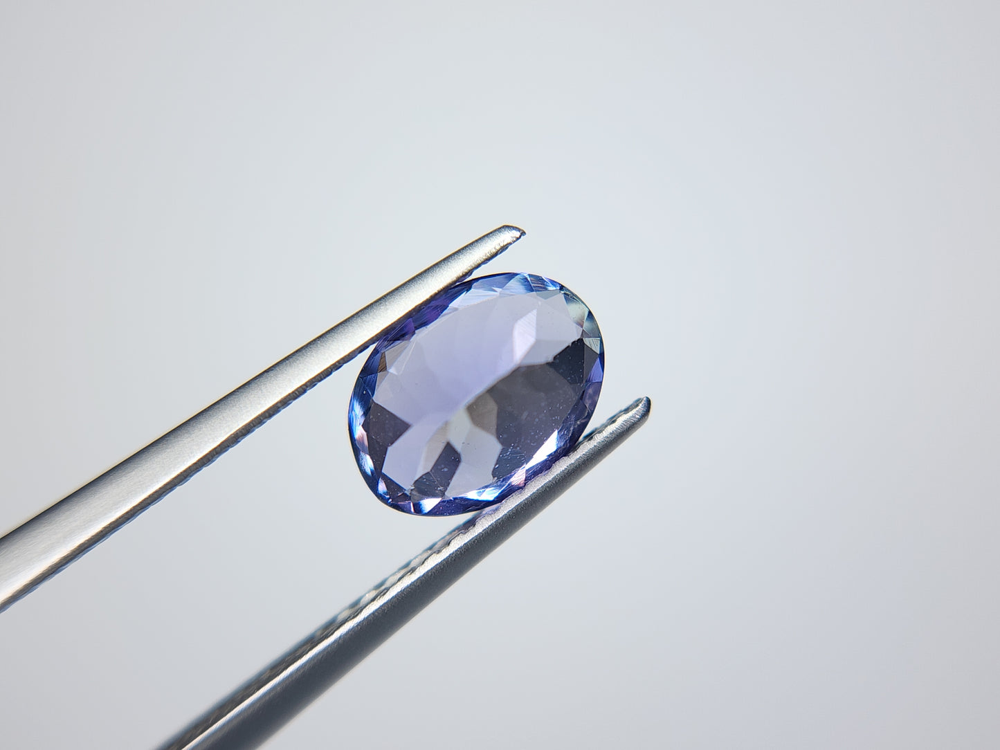 0876-15 バイカラータンザナイト 1.34ct