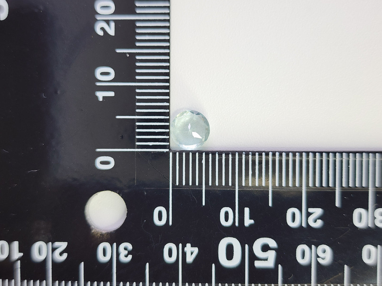 0878-3-3 グリーンベリル 0.73ct