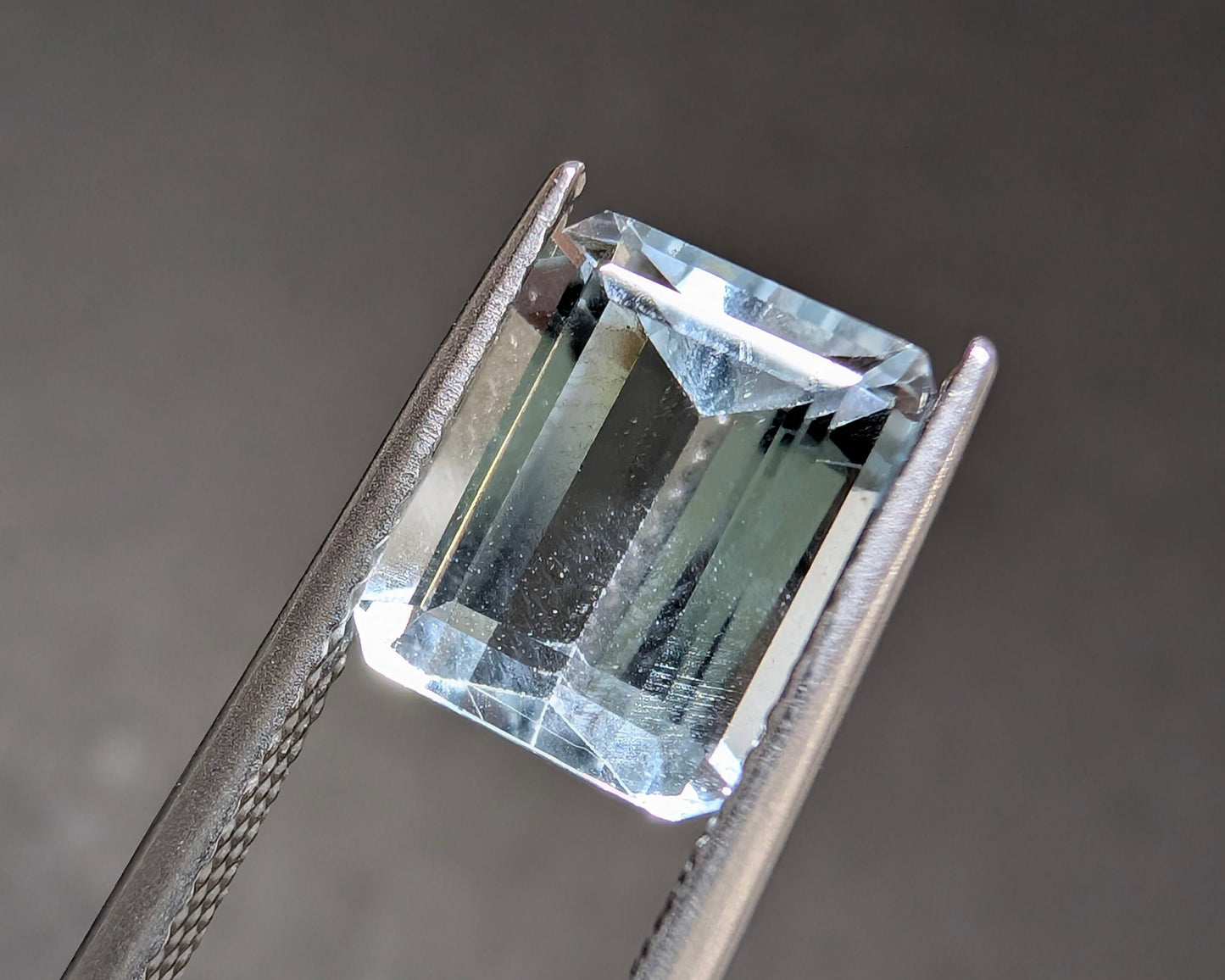 0084 バイカラートパーズ 3.56ct