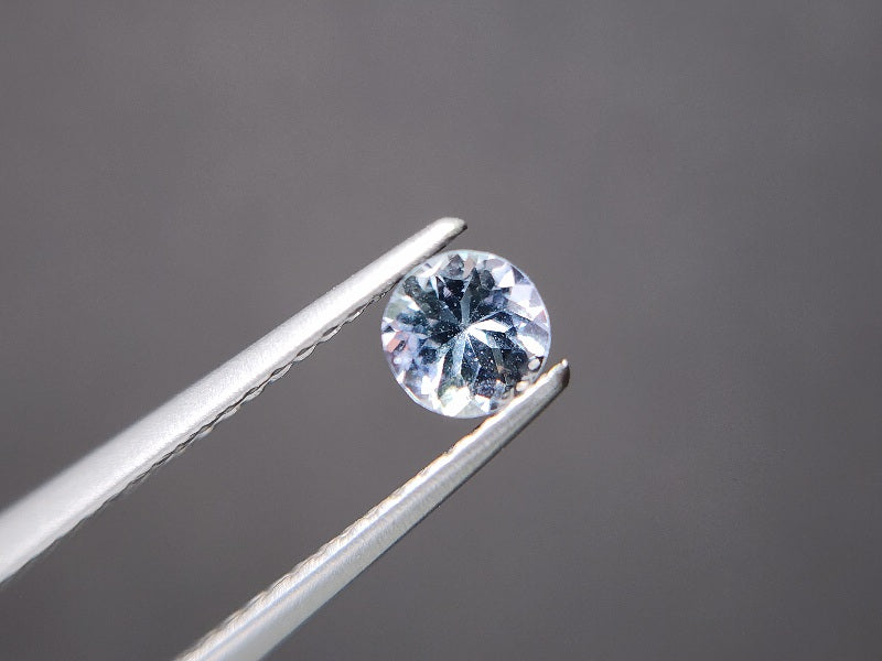 0657-29-3 ゾイサイト 0.33ct