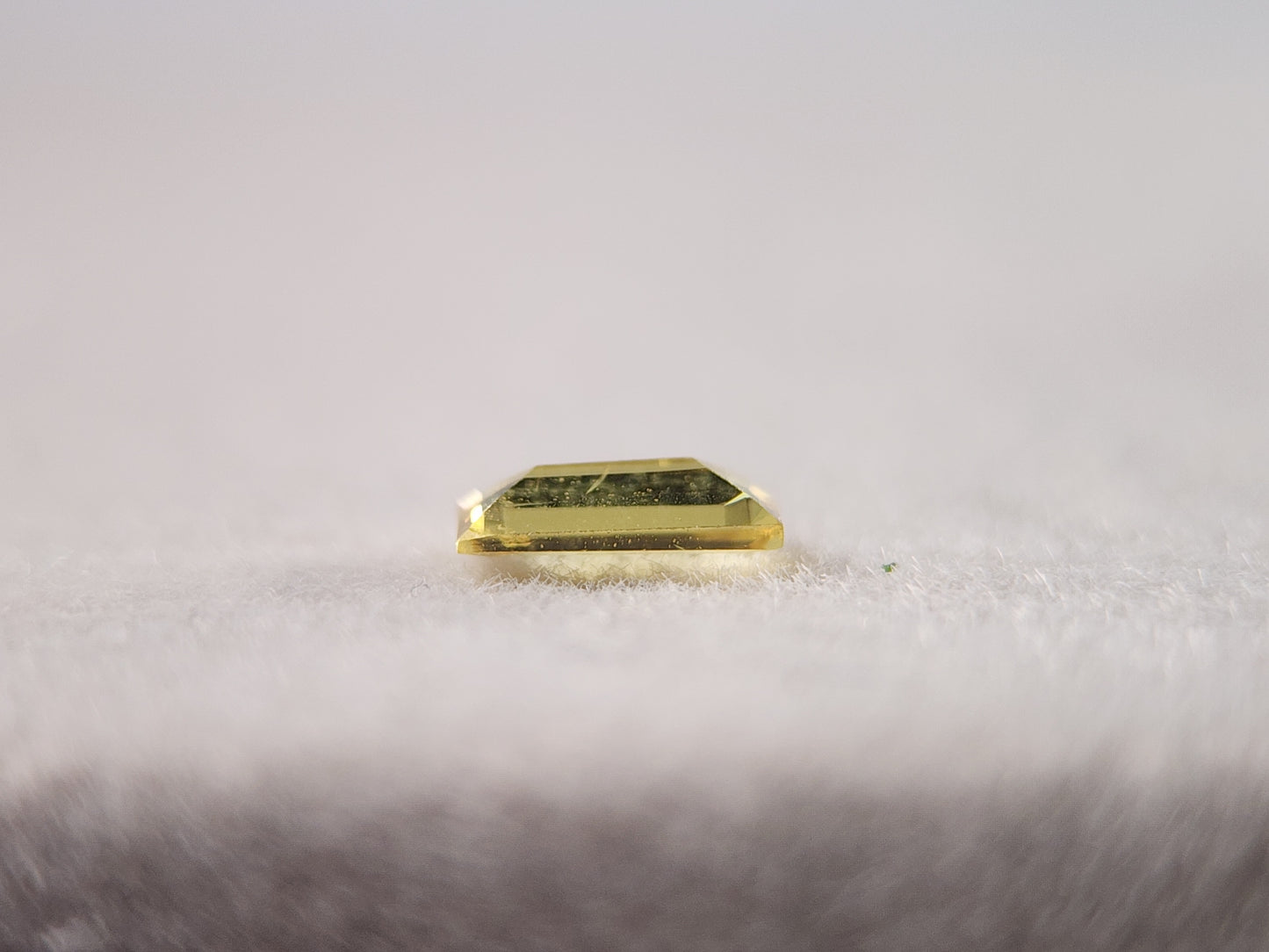 0162-6 サファイア 0.19ct