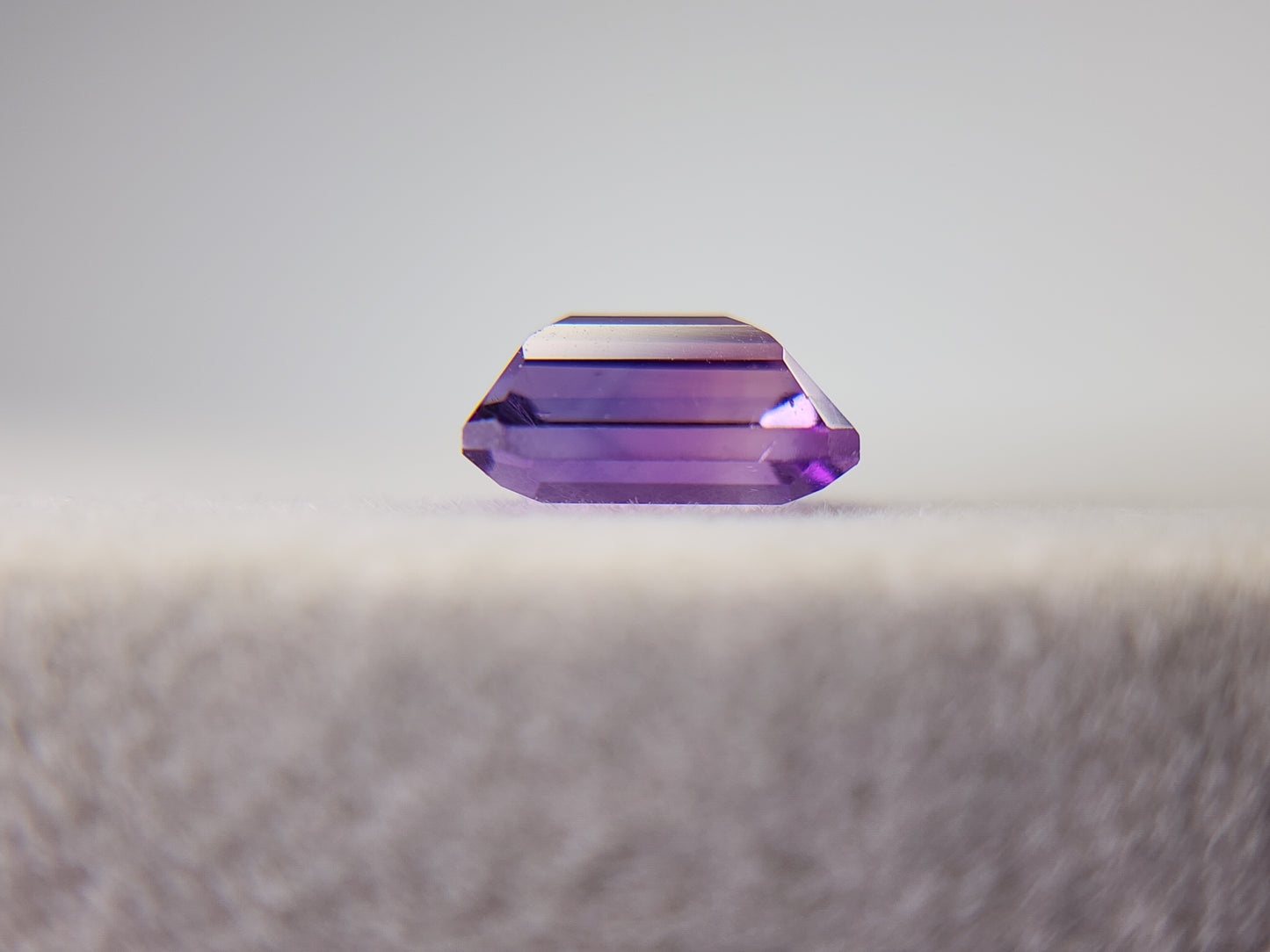 0918-3-5 アメジスト 1.54ct