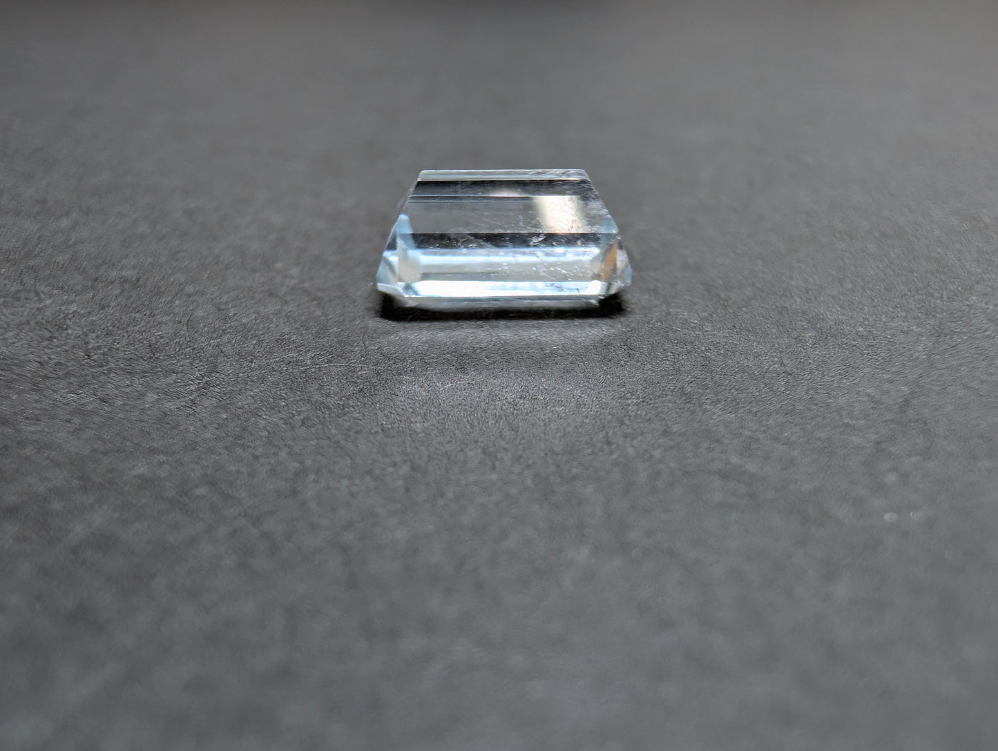 0064 バイカラートパーズ 4.44ct