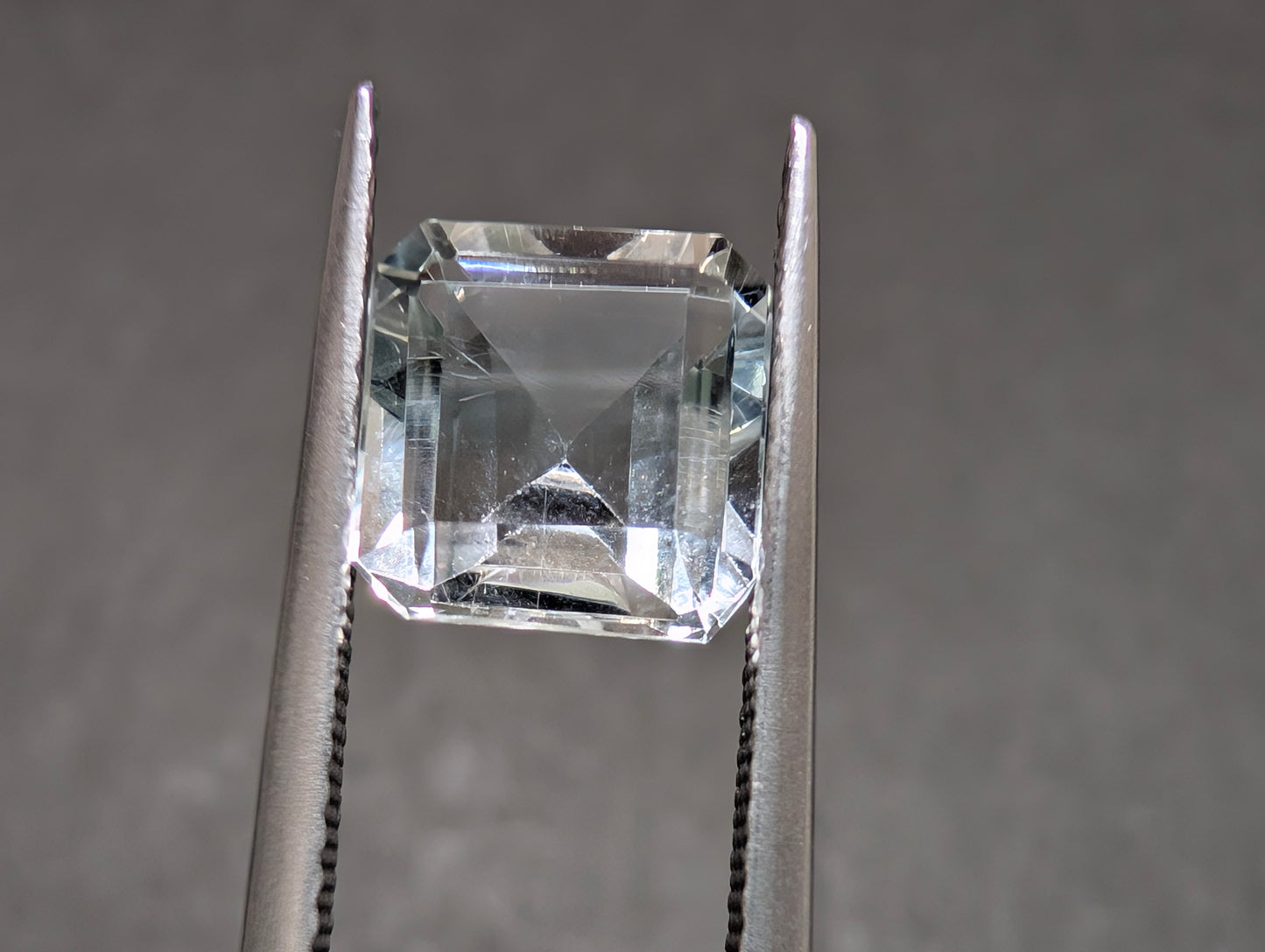 0085 バイカラートパーズ 3.51ct