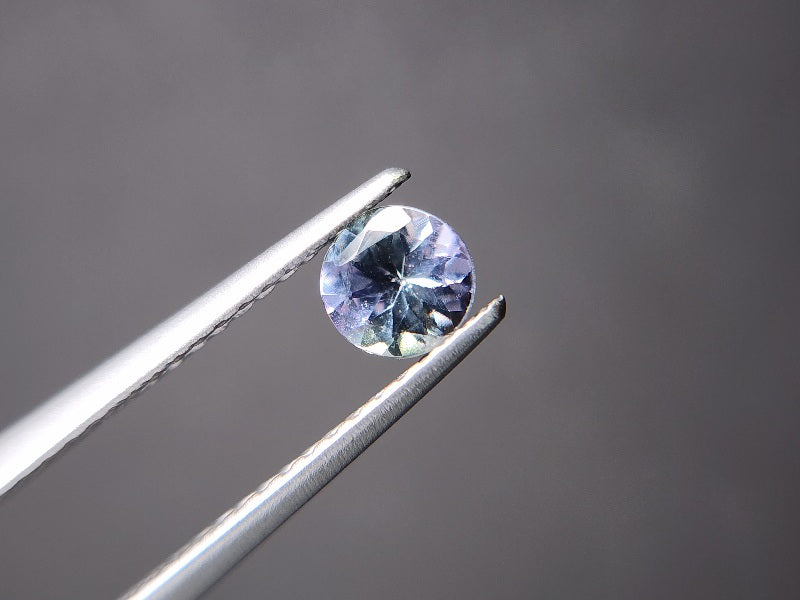 0657-21-2 ゾイサイト 0.38ct