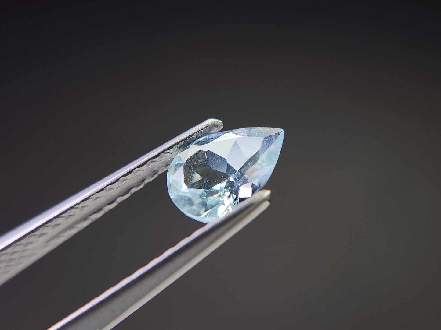 0008-8 アクアマリン ペアシェイプ 0.52ct
