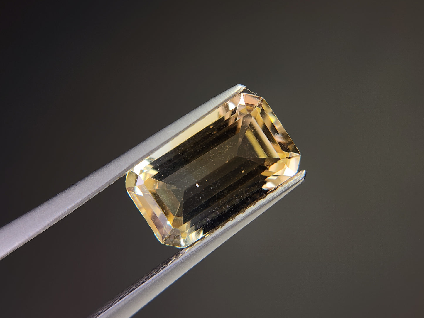 0365-4-2 バイカラーシトリン 2.97ct