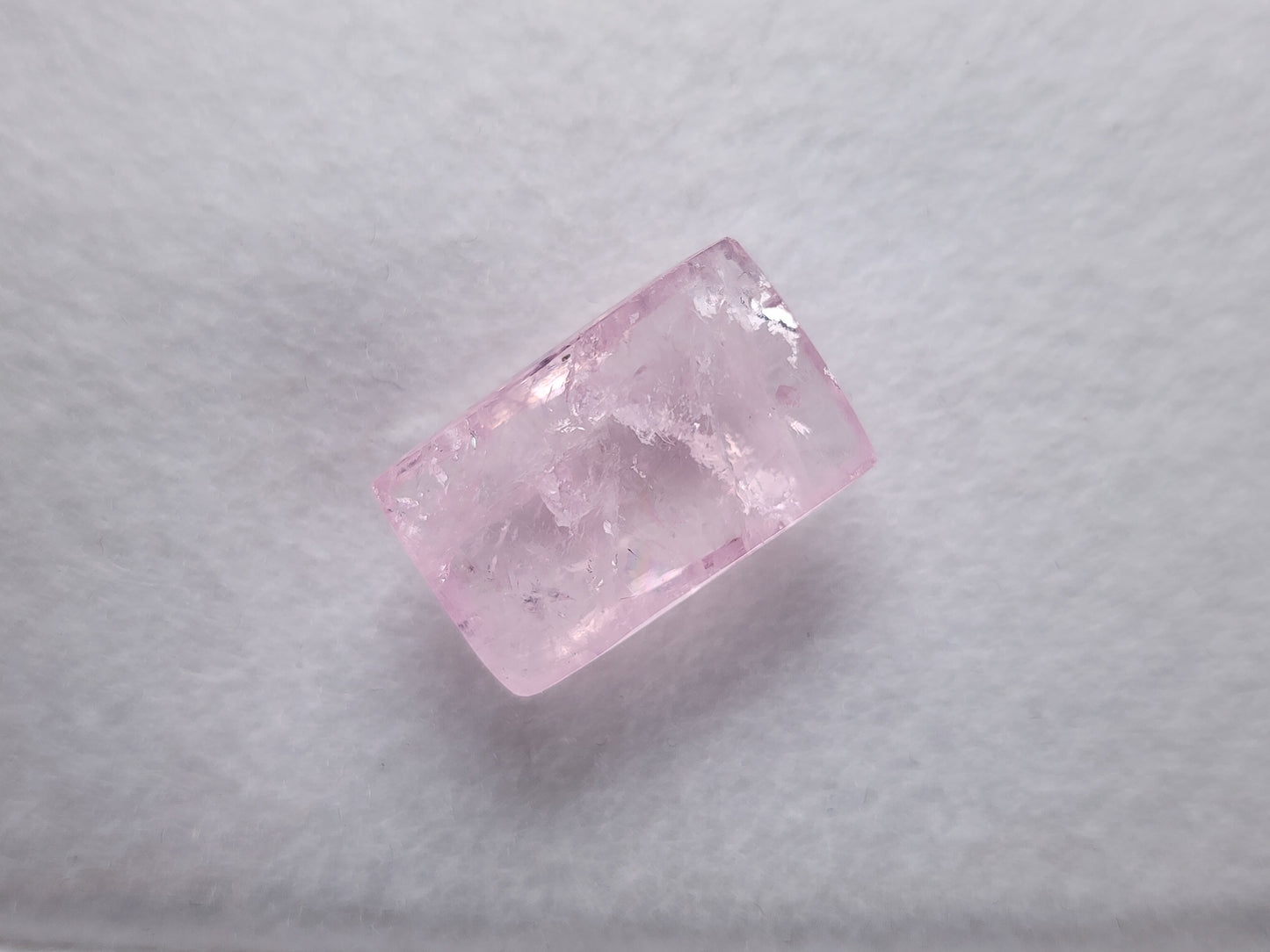 0908-7 虹入り!モルガナイト 16.39ct