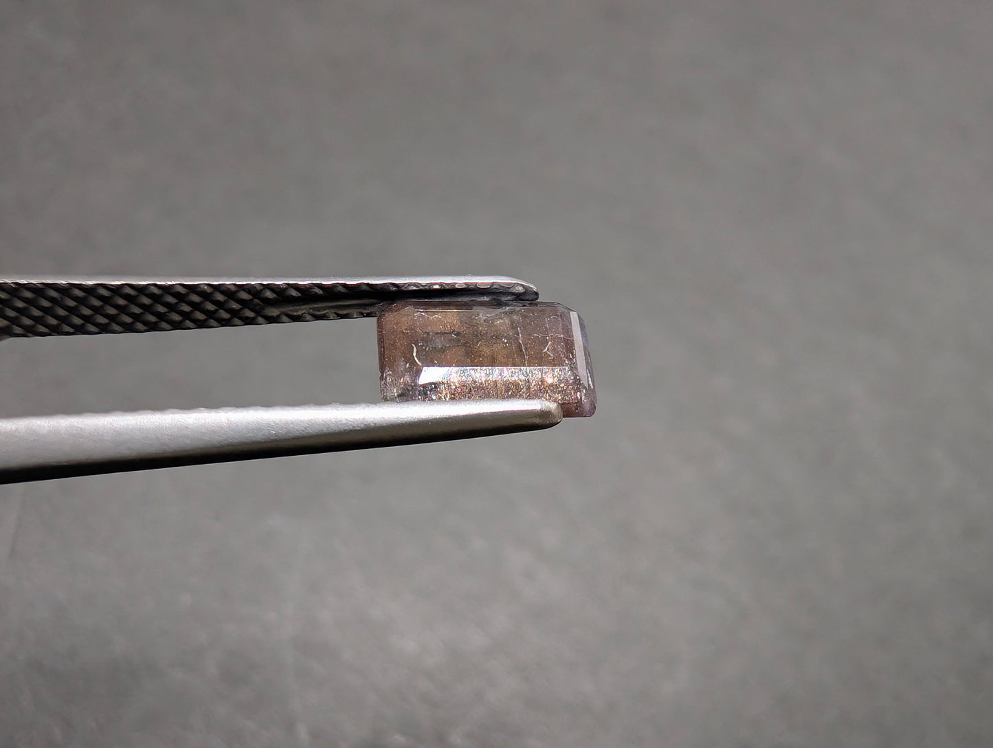 0337 アイオライトサンストーン 0.91ct