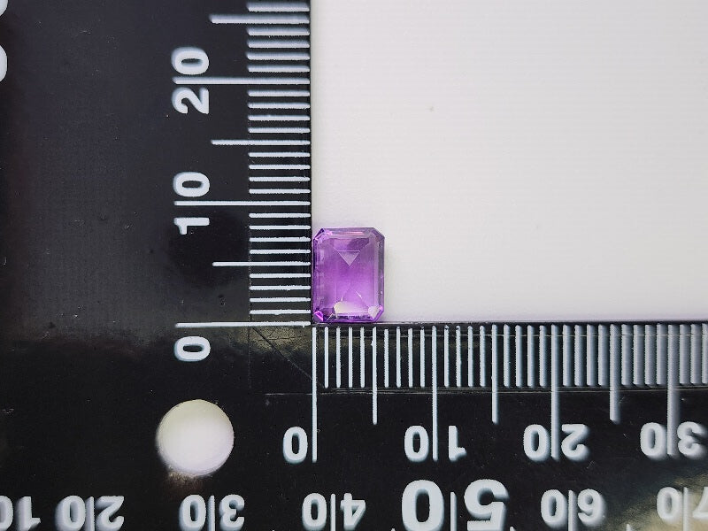 0918-2-7 アメジスト 1.37ct