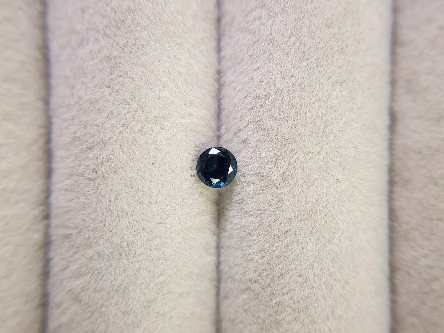0929-3 ブルースピネル 0.28ct