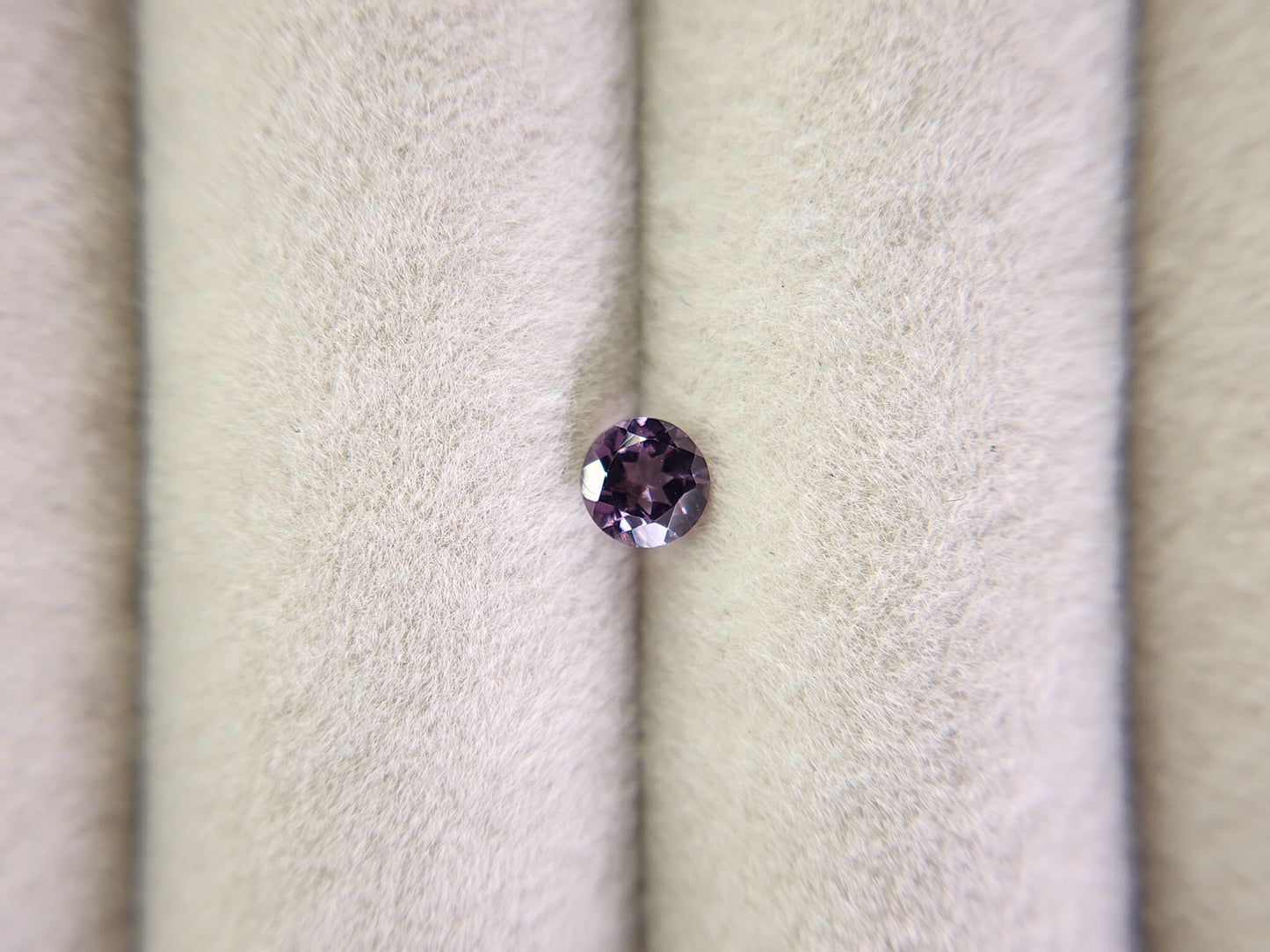 0823-2 スピネル 0.33ct