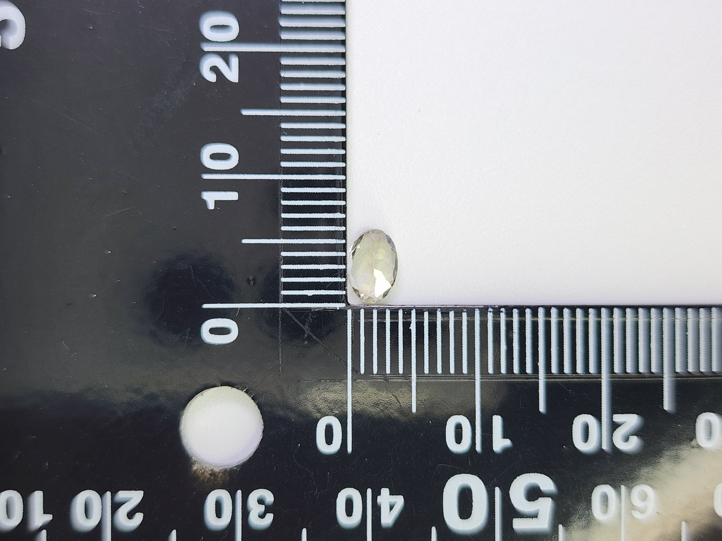 0655-9-3 ゾイサイト 0.42ct