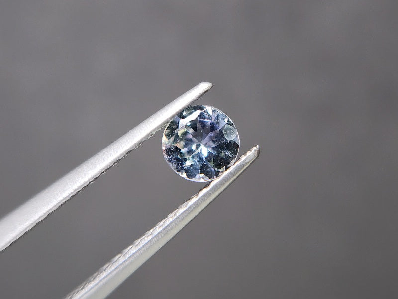 0657-29-2 ゾイサイト 0.33ct