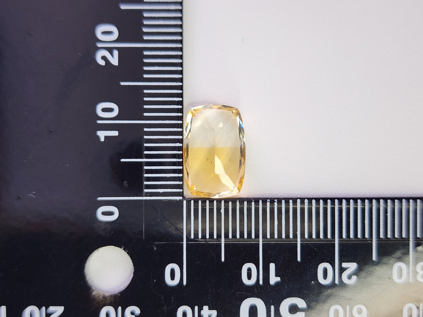 0365-2-2 バイカラーシトリン 3.89ct
