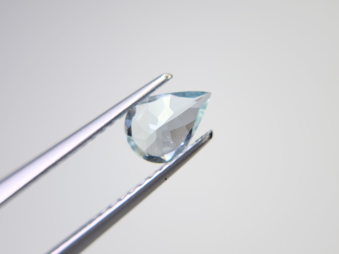 0008-6 アクアマリン ペアシェイプ 0.53ct