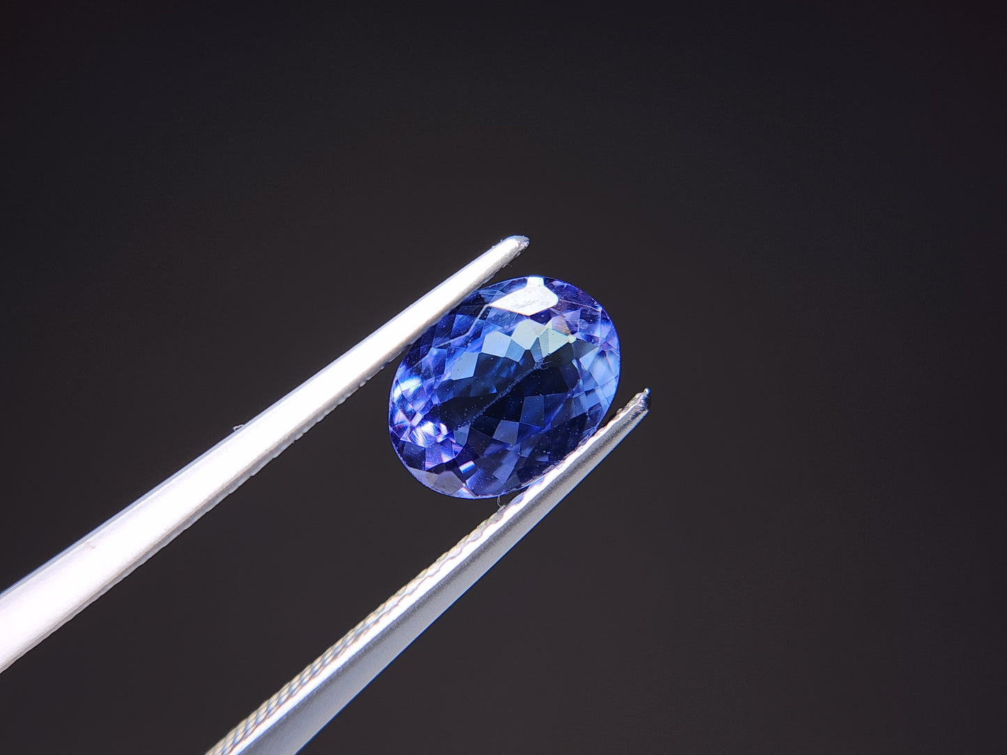 0876-10 バイカラータンザナイト 1.38ct