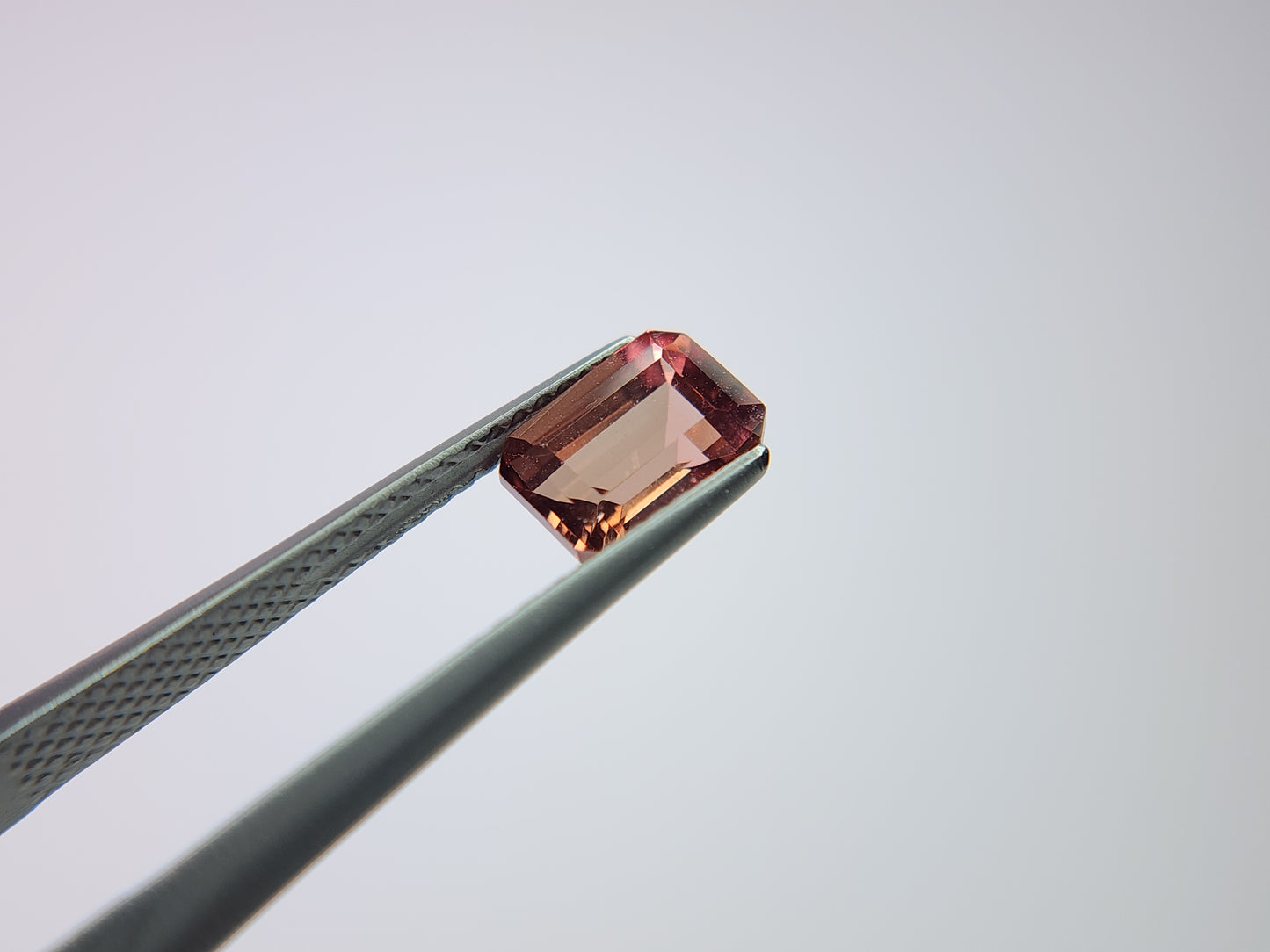 0151-2-13 バイカラーアンデシン 1.15ct