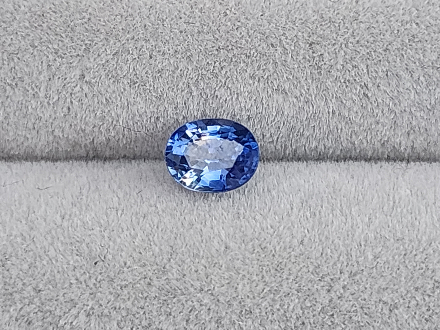 0904-4 サファイア 0.54ct