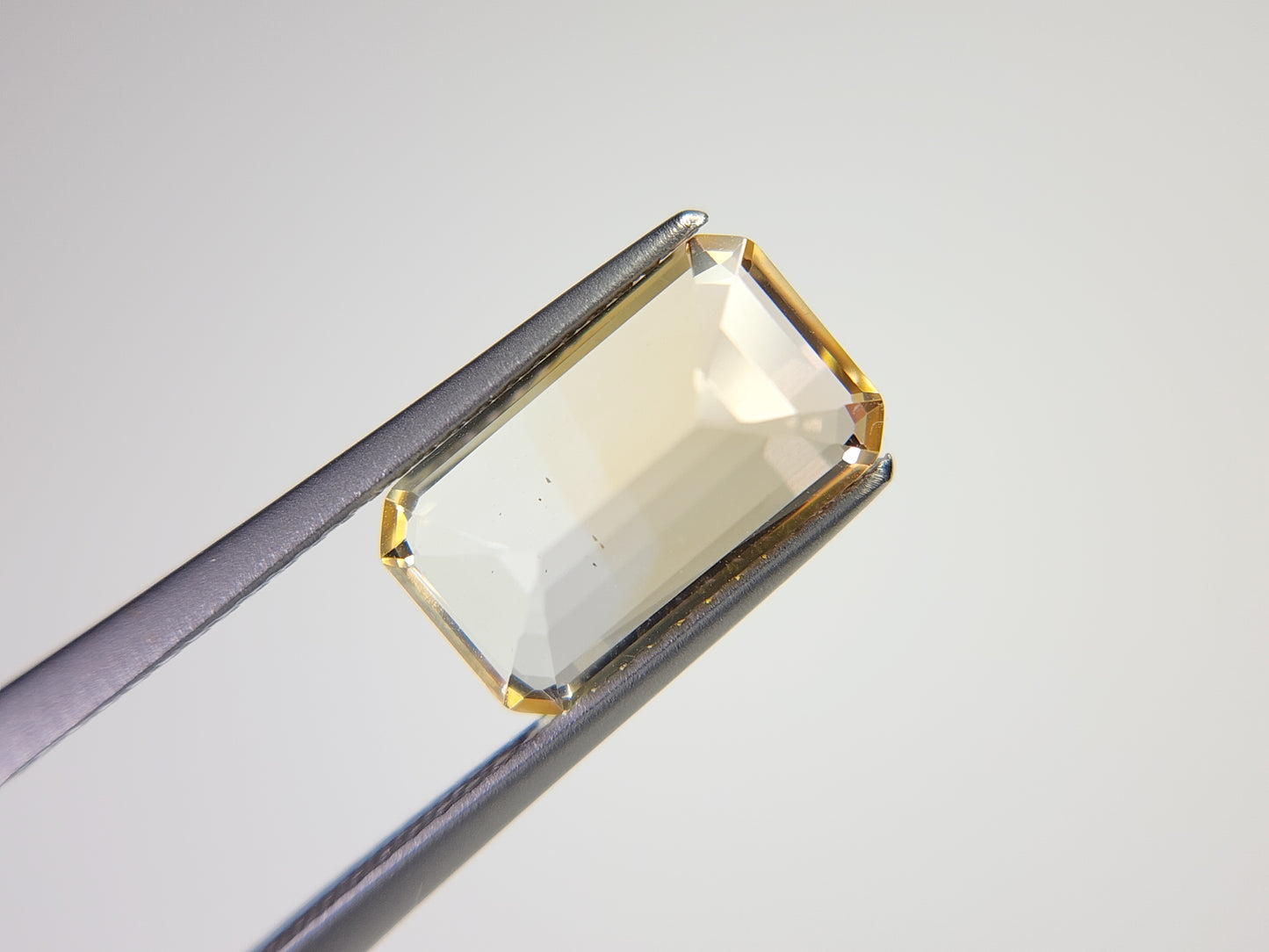 0365-4-2 バイカラーシトリン 2.97ct