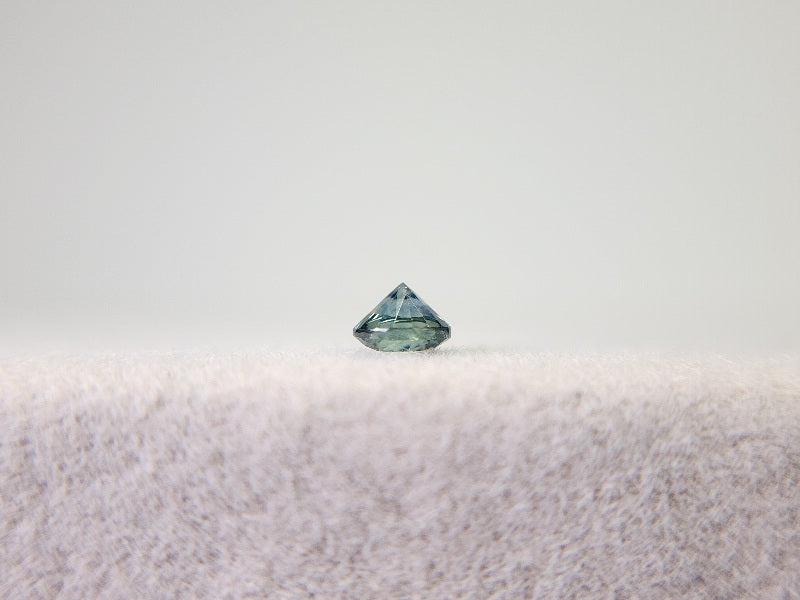 0090-9 モンタナサファイア 0.14ct