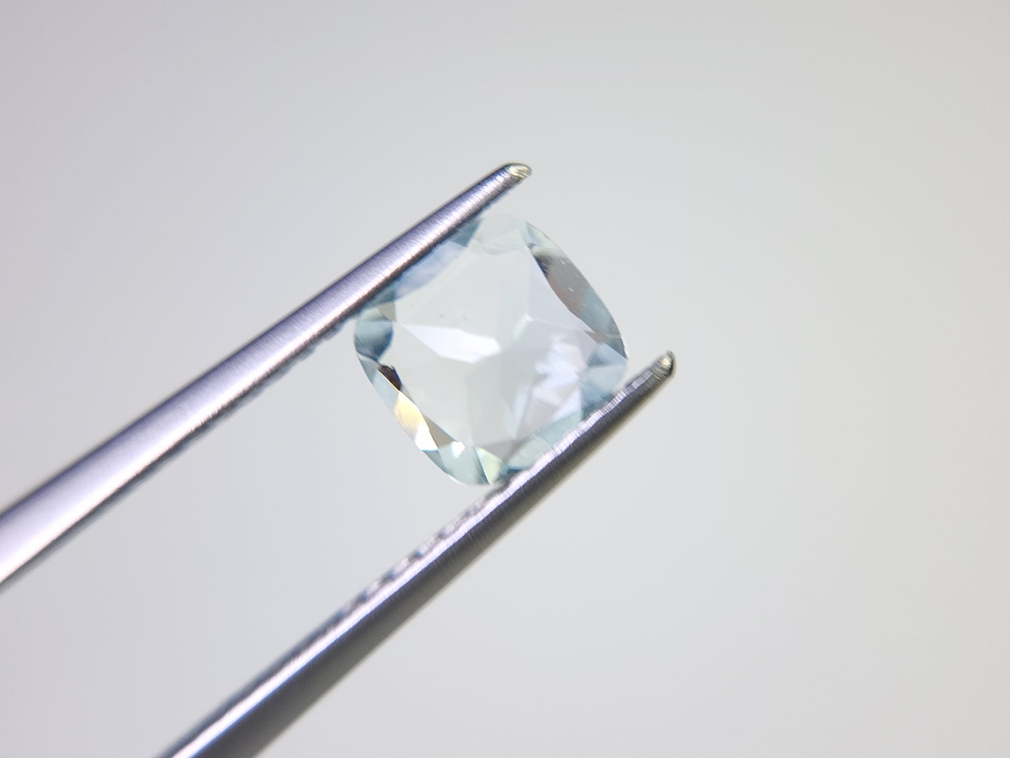 0878-4-8 グリーンベリル 0.71ct