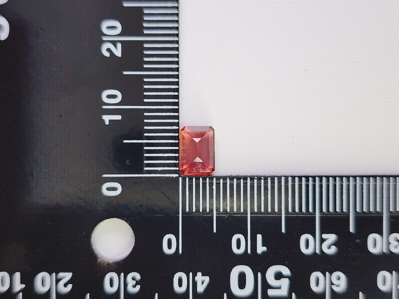 0151-2-10 バイカラーアンデシン 0.99ct