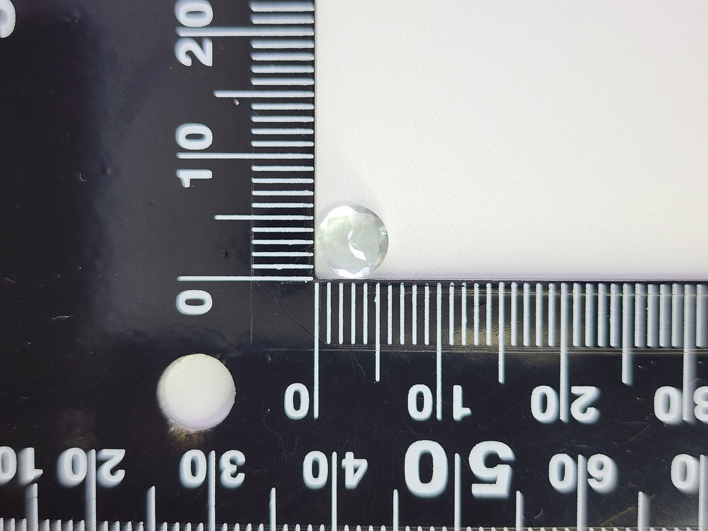 0878-3-4 グリーンベリル 0.72ct