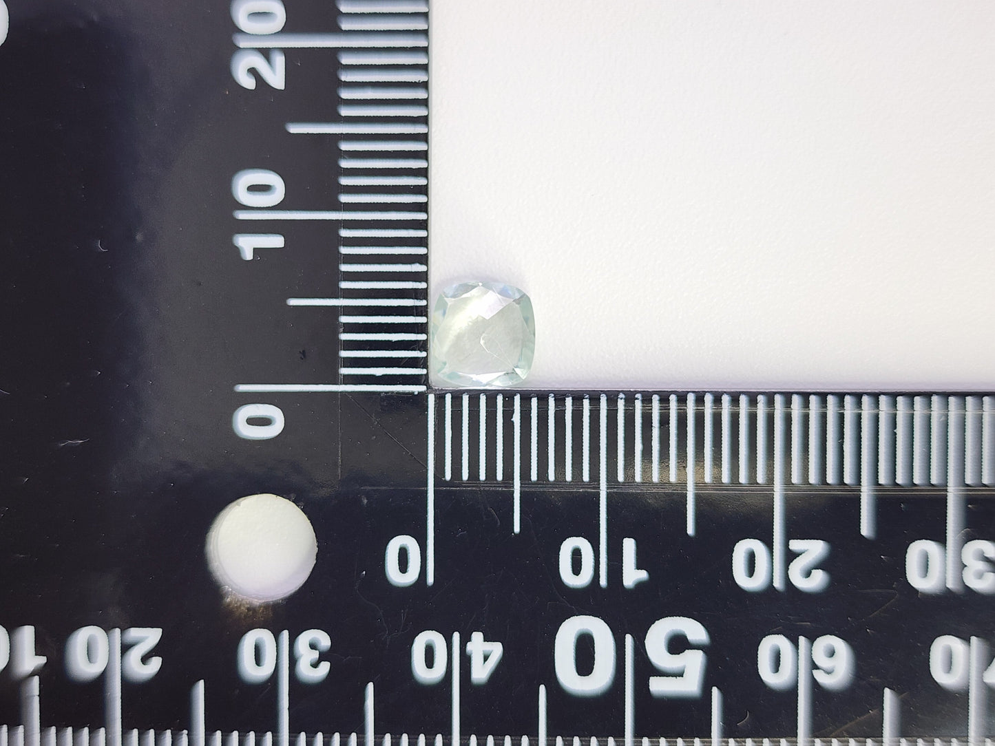 0878-4-7 グリーンベリル 0.73ct