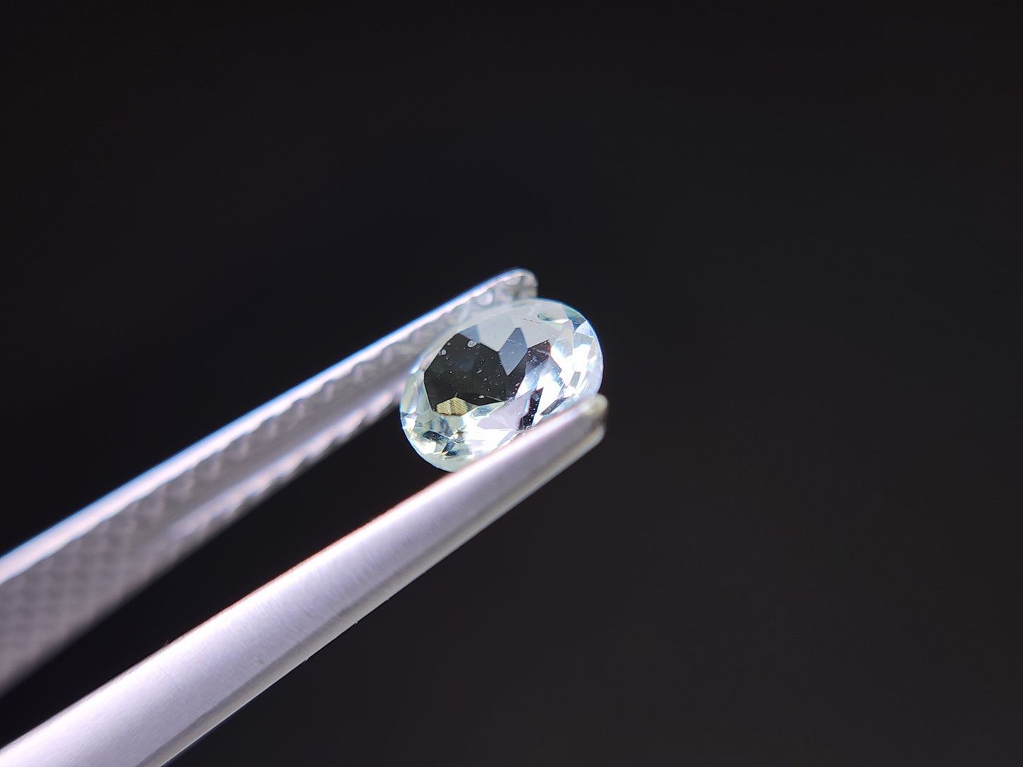 0878-1-9 グリーンベリル 0.37ct