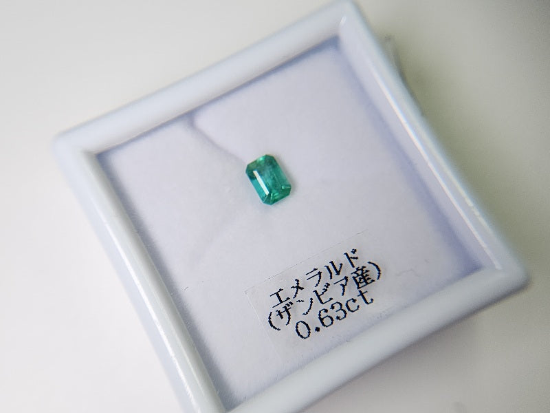 0936-5 エメラルド(ザンビア産) 0.63ct