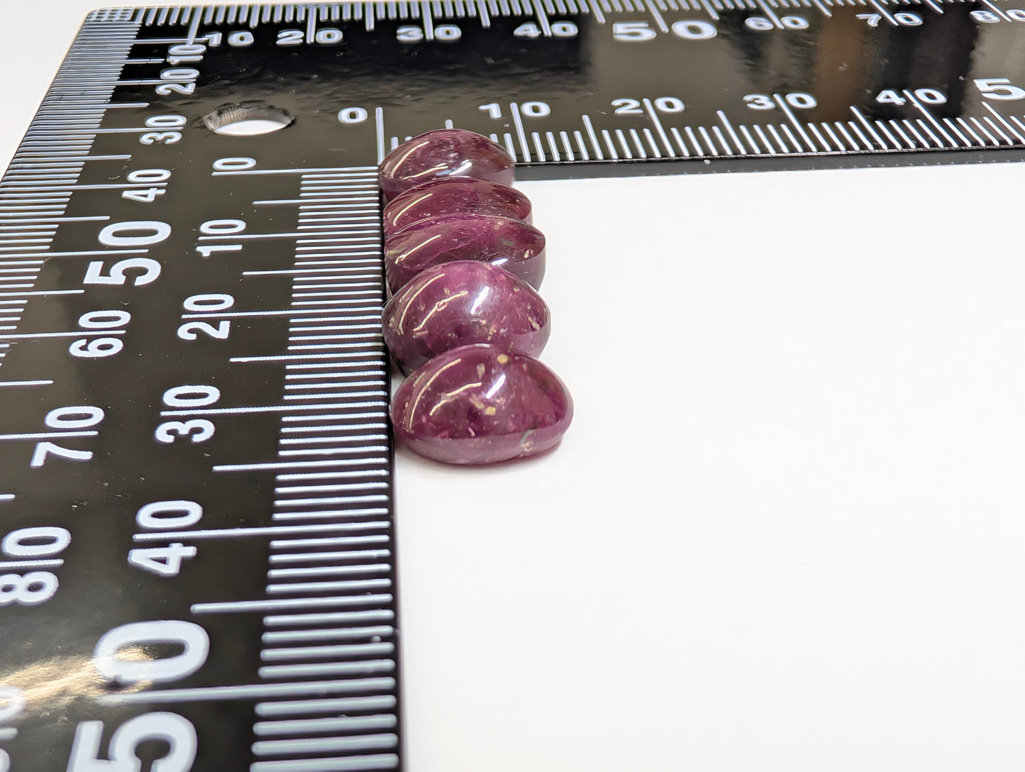 0115【ランダム発送】パープルスターサファイア【1石あたり約4.04ct】