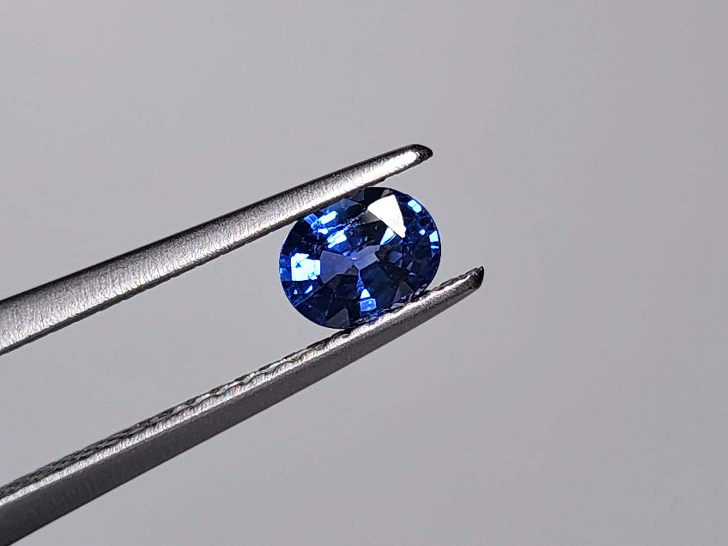 0904-4 サファイア 0.54ct