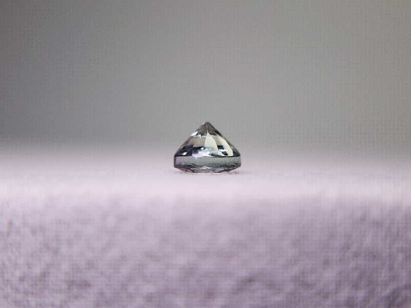 0657-28-1 ゾイサイト 0.51ct