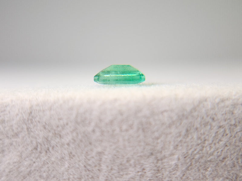 0936-4 エメラルド(ザンビア産) 0.23ct