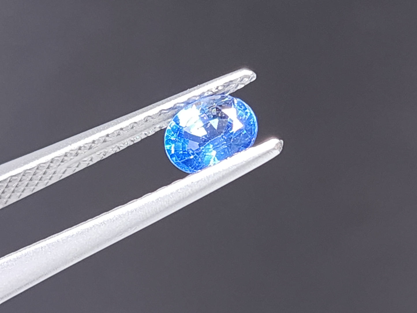 0904-4 サファイア 0.54ct