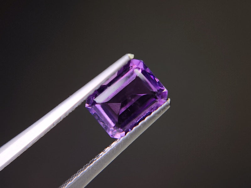 0918-2-7 アメジスト 1.37ct