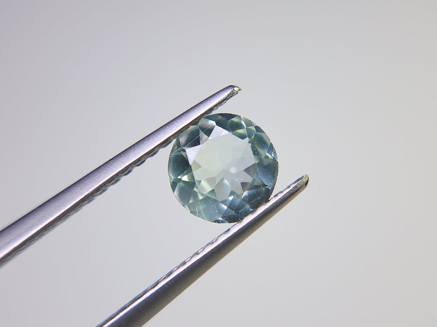 0878-3-7 グリーンベリル 0.66ct
