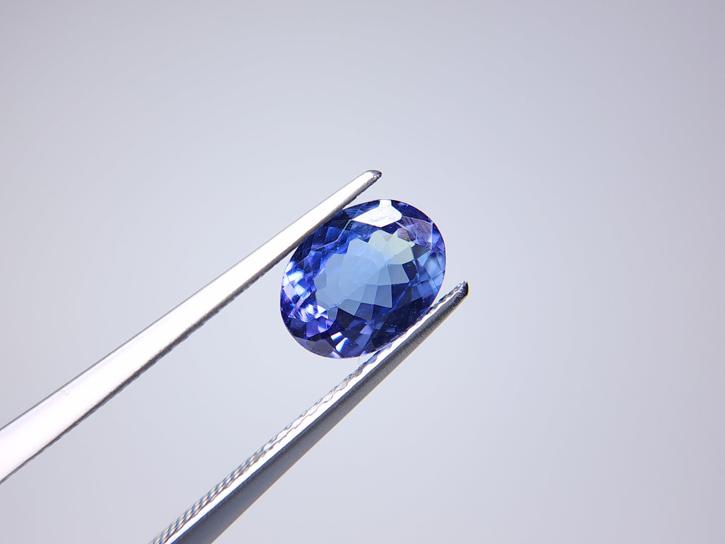 0876-10 バイカラータンザナイト 1.38ct