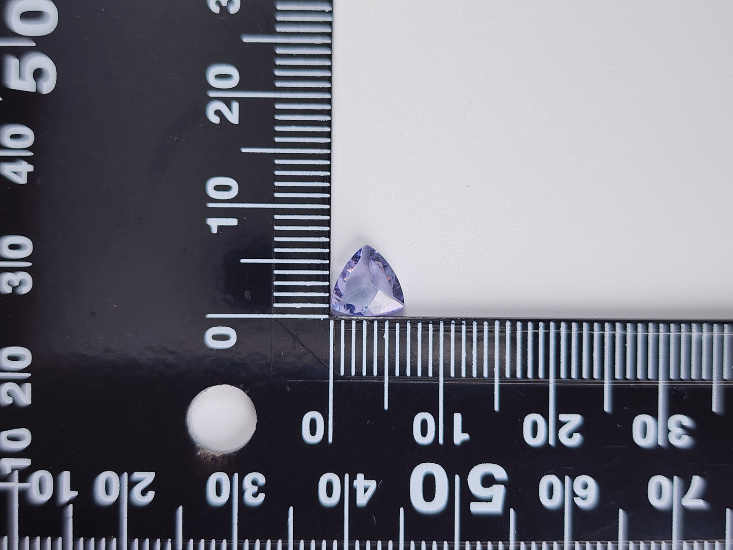0646-3 ゾイサイト 0.90ct