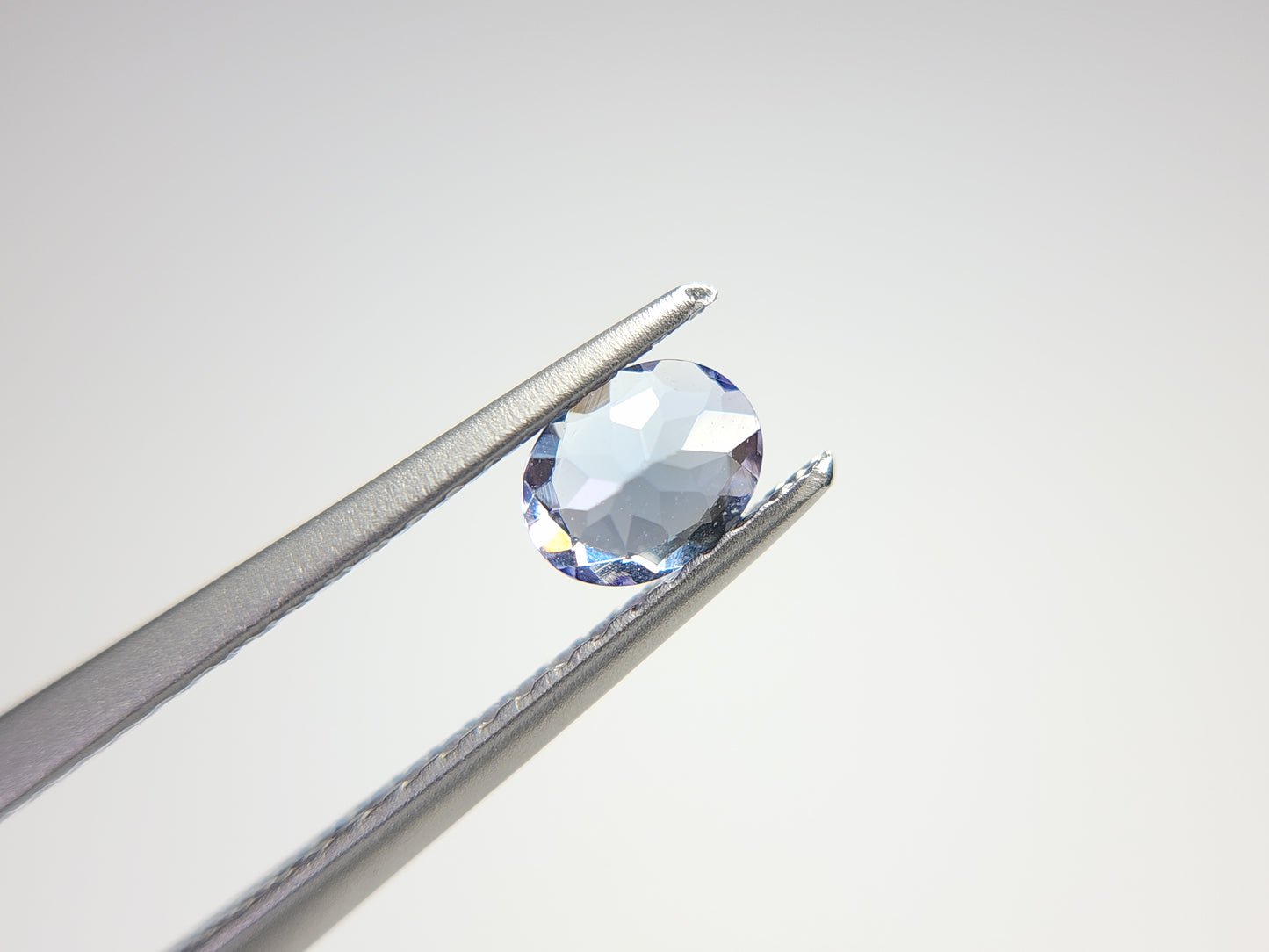 0654-7-3 ゾイサイト 0.33ct