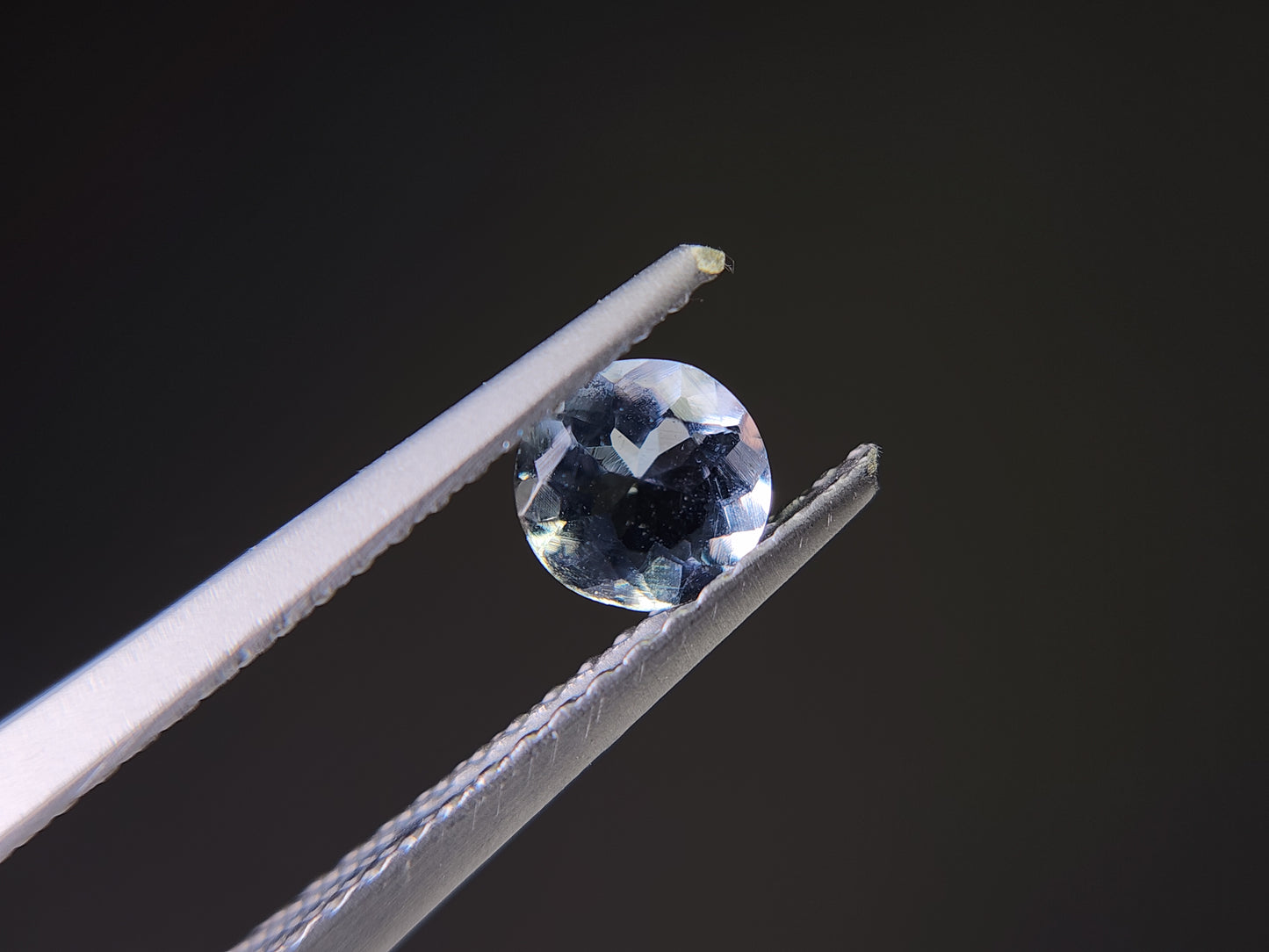 0657-24-2 ゾイサイト 0.31ct