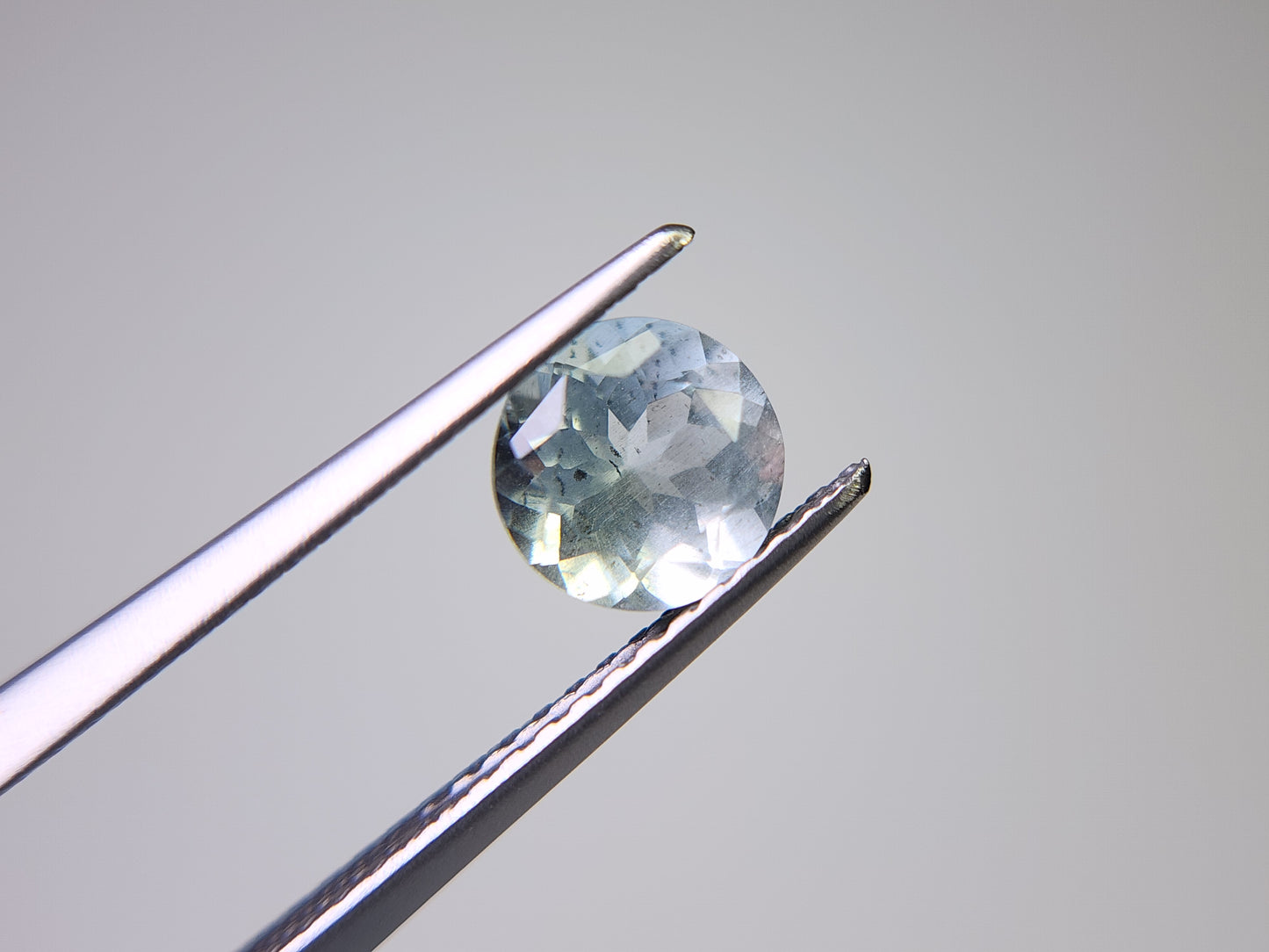 0878-3-1 グリーンベリル 0.81ct