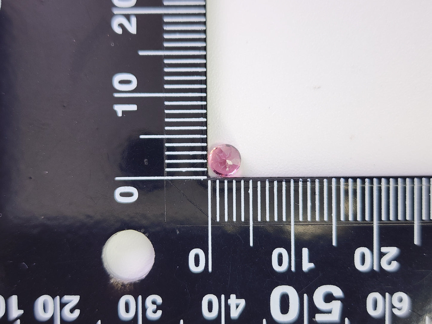0823-3 スピネル 0.33ct