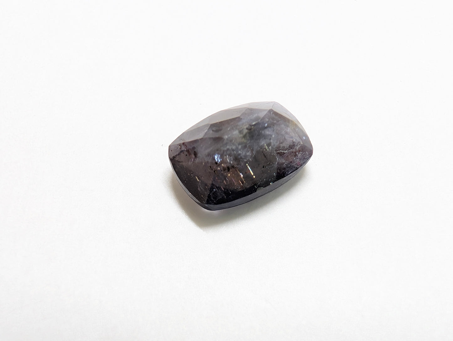 0255 アイオライトサンストーン 1.48ct