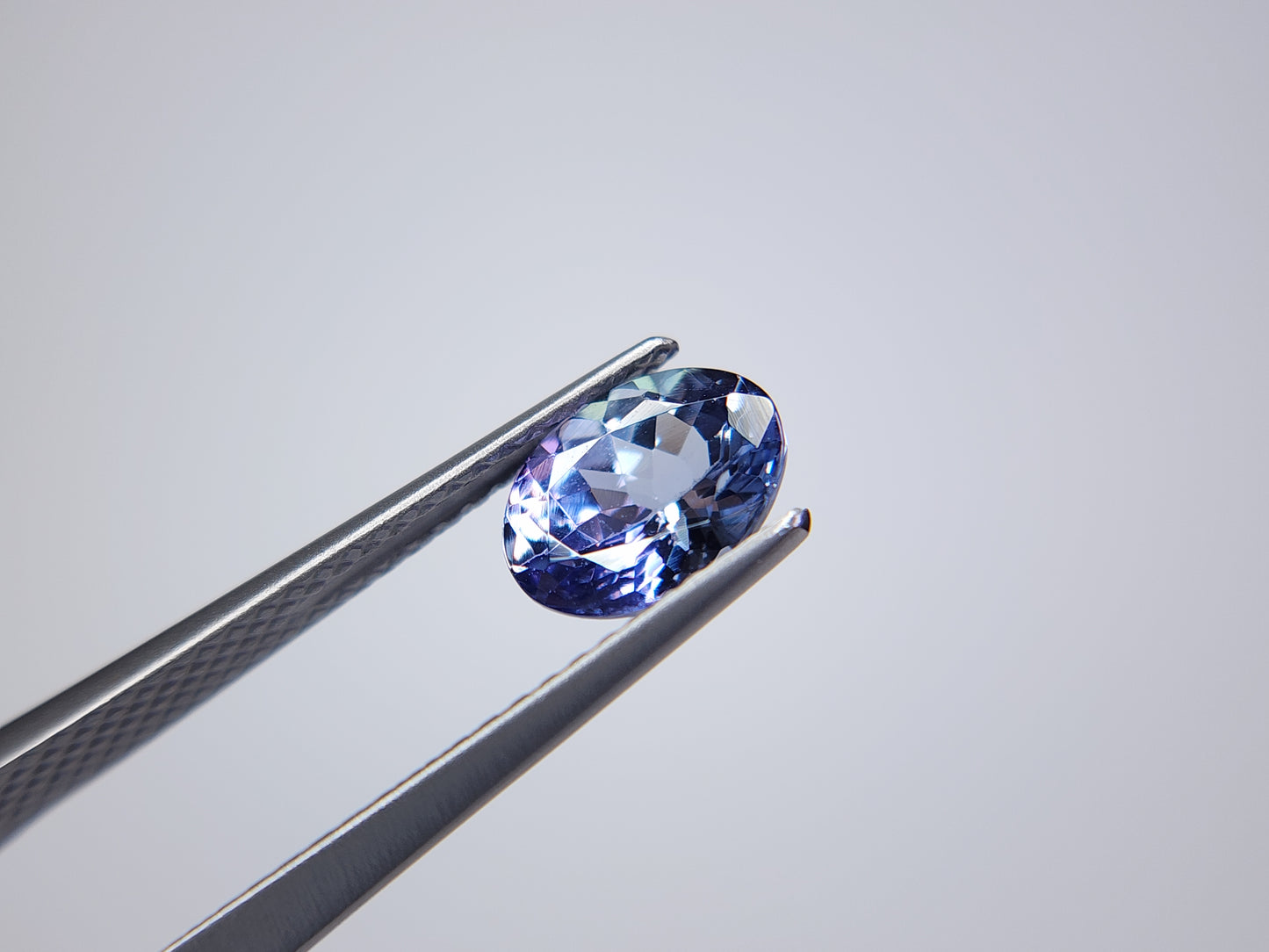 0876-7 バイカラータンザナイト 1.44ct