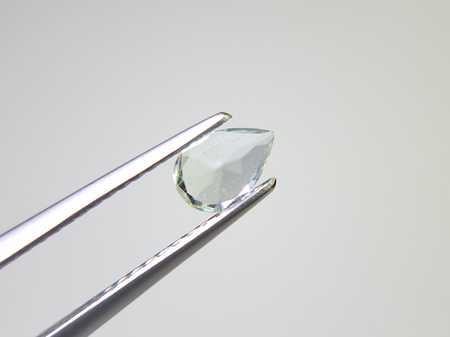 0878-2-7 グリーンベリル 0.37ct