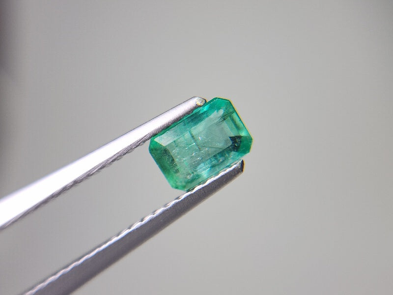 0936-9 エメラルド(ザンビア産) 0.57ct