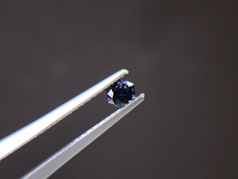 0002-8 スピネル 0.19ct