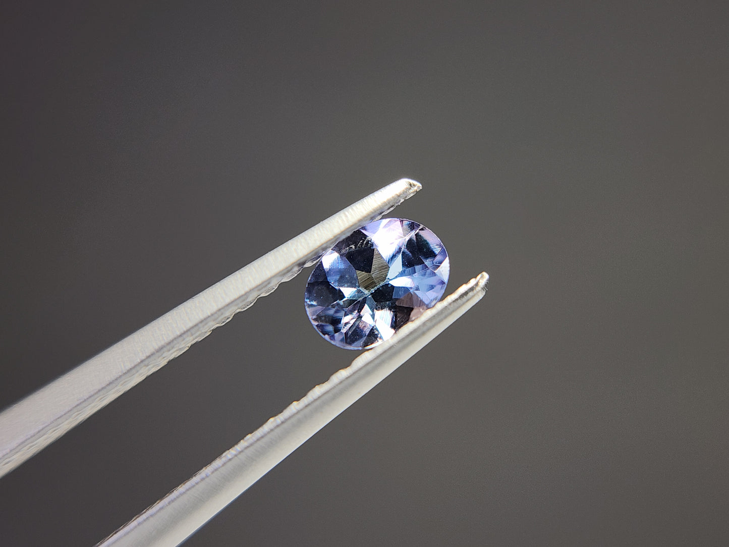 0654-7-4 ゾイサイト 0.32ct